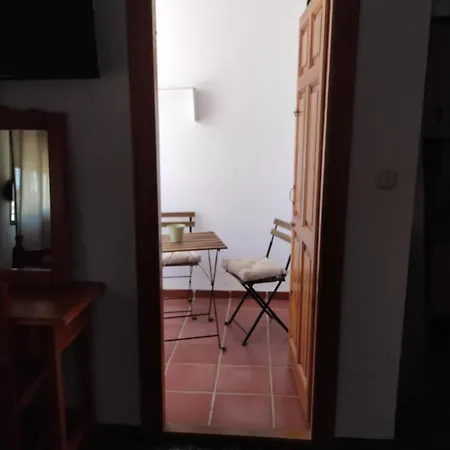 招待所 Hostal Taberno 塔韦尔诺