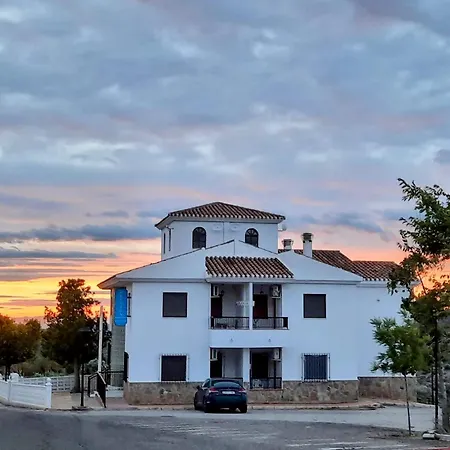 Hostal Taberno Guest house *